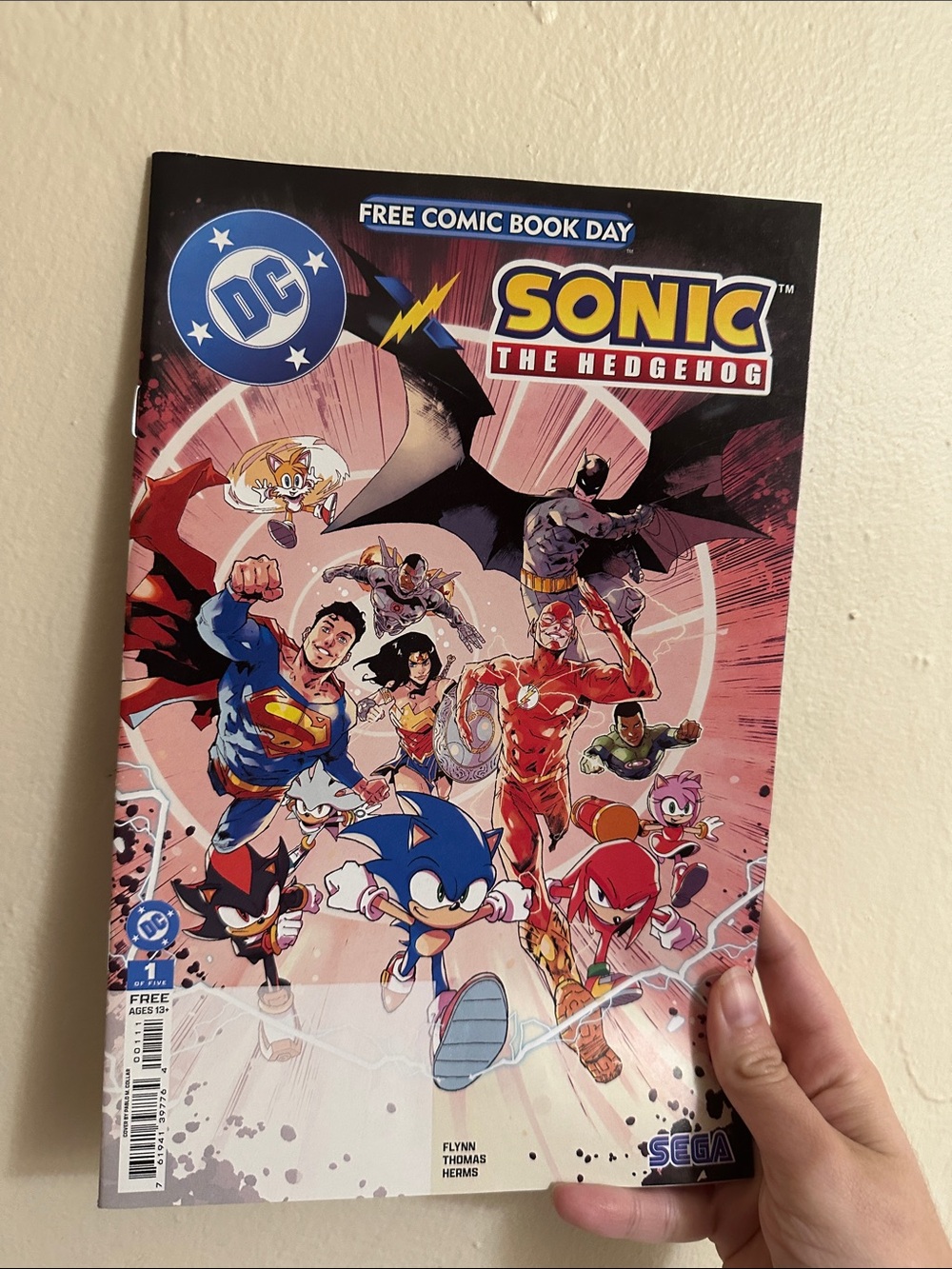 Sonic the Hedgehog Comic Book - Blue Cover